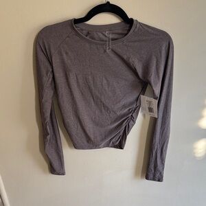 Beyond Yoga Grey Long Sleeve Ruched Top Size Small NWT